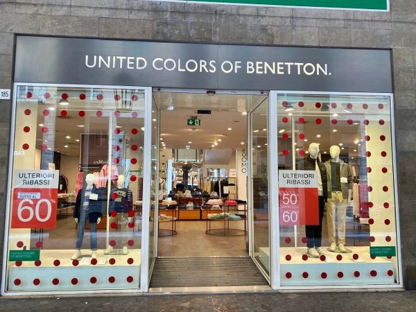 United Colors of Benetton - Best Italian fashion Brands - Clothes Made in Italy