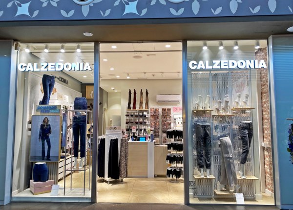 Calzedonia - Affordable Italian fashion for women - Legwear